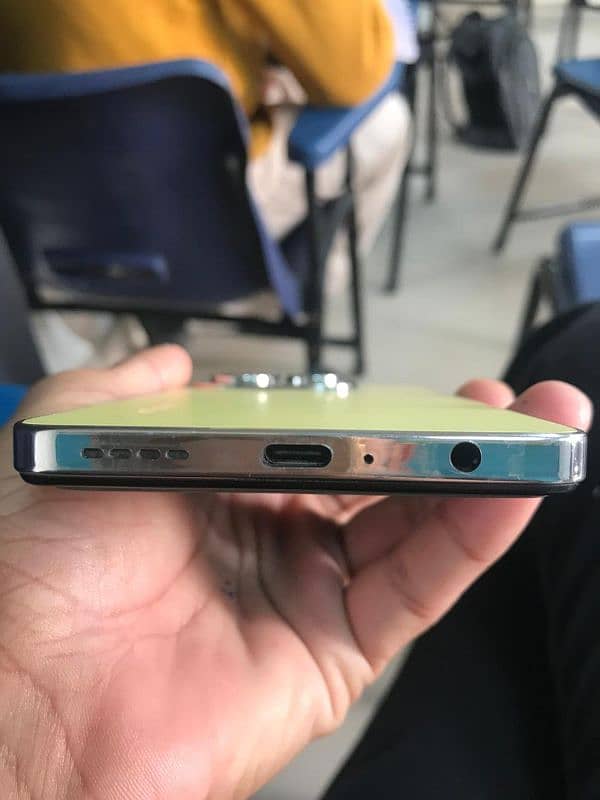 Infinix Hot 40 Pro 8+8/256 GB 1