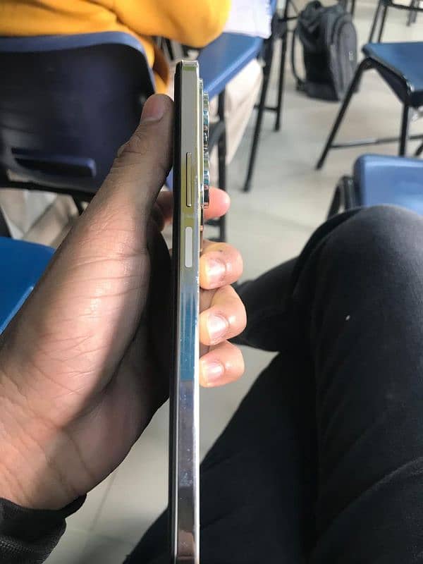 Infinix Hot 40 Pro 8+8/256 GB 3