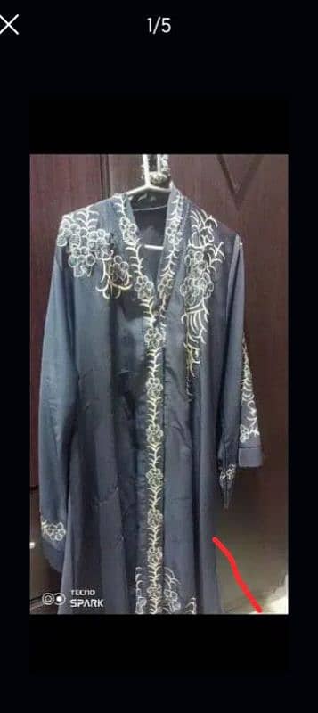 3 abayas with scarf for sale 0