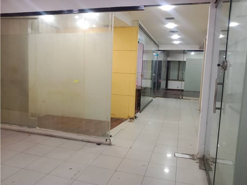 Sami Furnished Area 1200 Square Feet Office Available For Rent in Main Boulevard Road Gulberg 3 Lahore 0