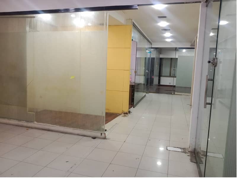 Sami Furnished Area 1200 Square Feet Office Available For Rent in Main Boulevard Road Gulberg 3 Lahore 6