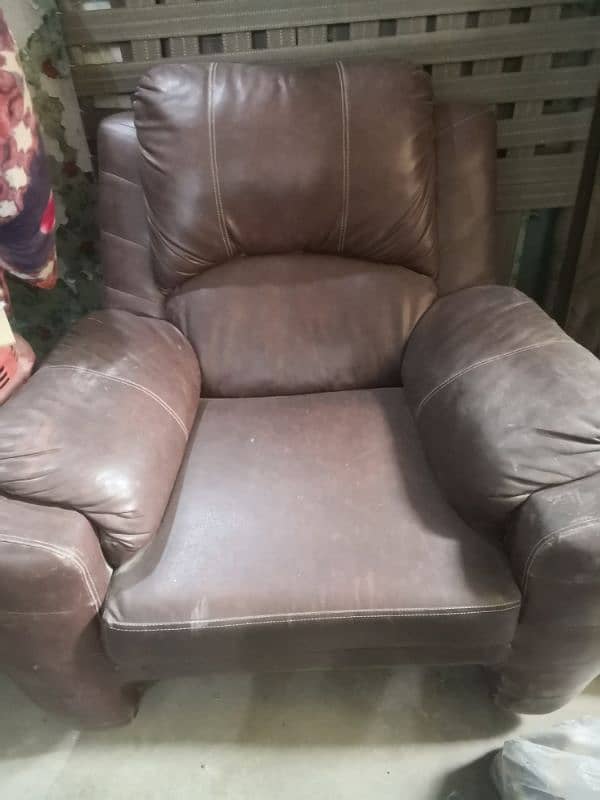 Sofas Urgent Sell 1