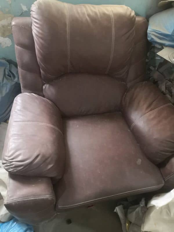 Sofas Urgent Sell 6