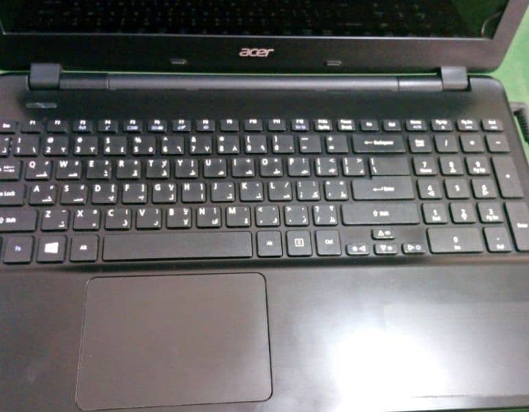 Acer Aspire Intel R Core I3 4th Generation 8 GB RAM 120 SSD 4