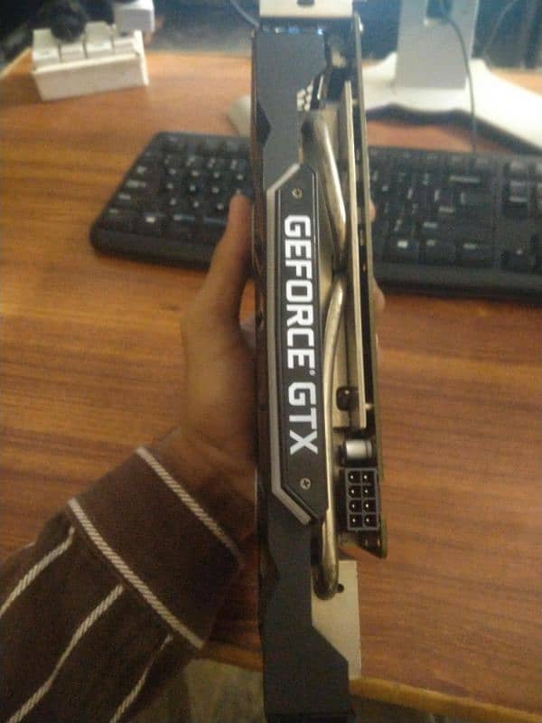 GTX 1660ti 9/10 CONDITION 1