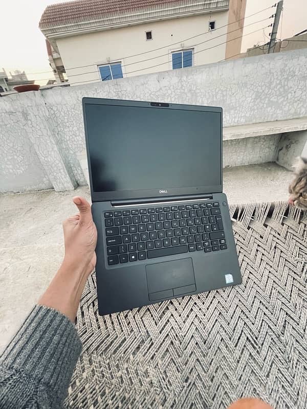 Dell latitude 7300 Core i5 8th Generation ultra smart laptop 6