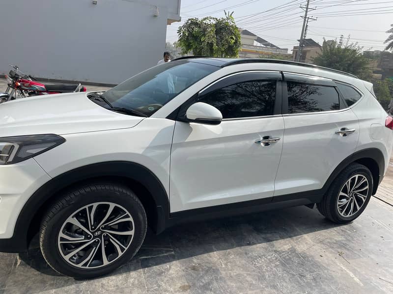 Hyundai Tucson 2024 AWD AT Ultimate 3