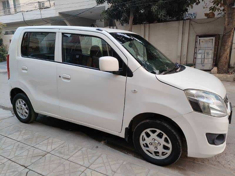 Suzuki Wagon R 2018 1