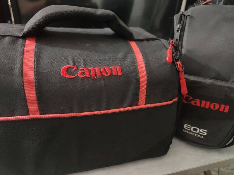 Canon Bag For DSLR 0