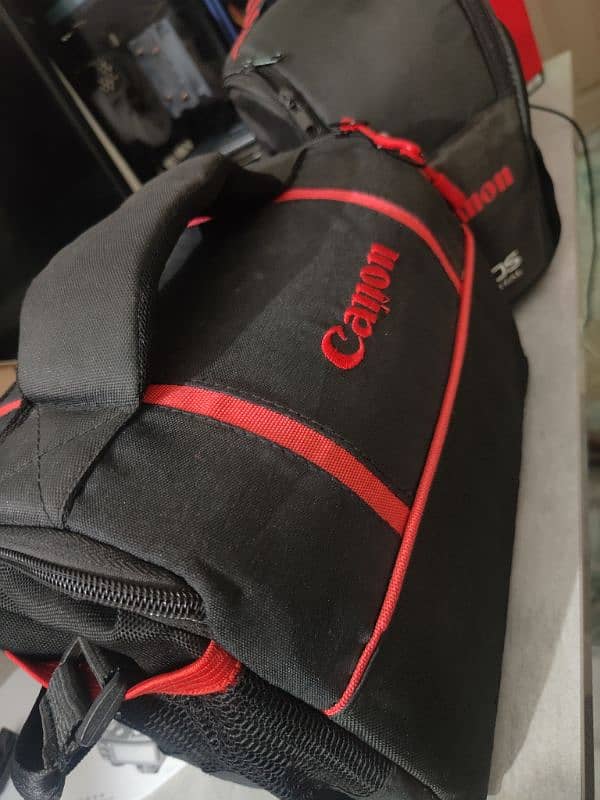 Canon Bag For DSLR 1