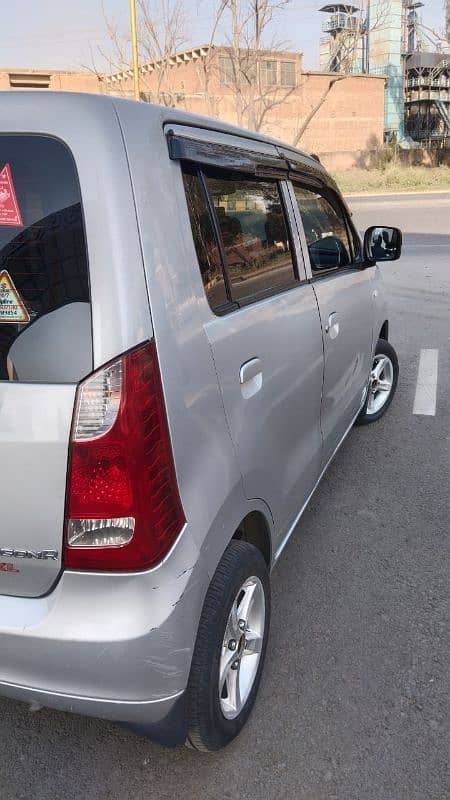 Suzuki Wagon R 2016 5