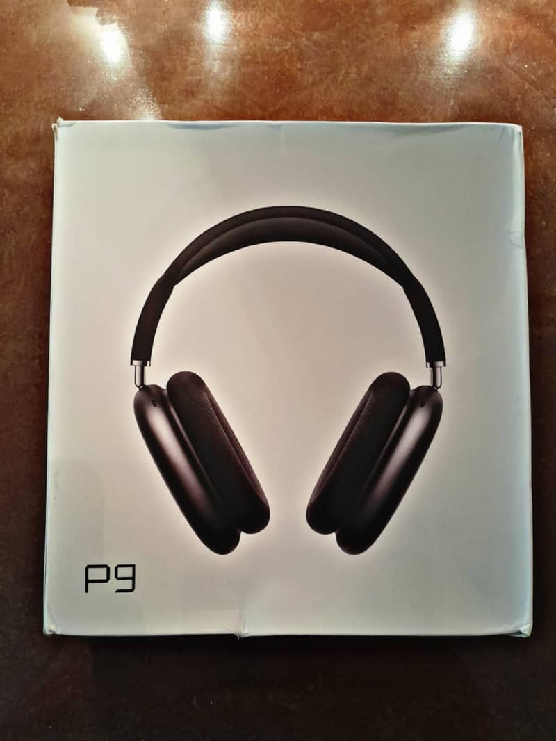 P9 Wireless Bluetooth Headphones: Act-Noise Cancellation, Built-in Mic 2