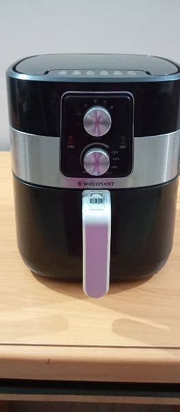 Air fryer in a good condition 4