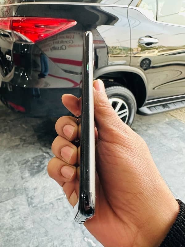 Oppo Reno 6 Brand new 10/10 condition 4