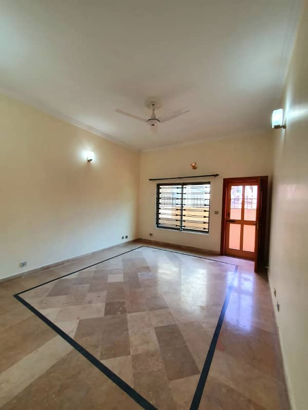 7 Marlas Ground floor Prime Location All Facilities Available G-13 4