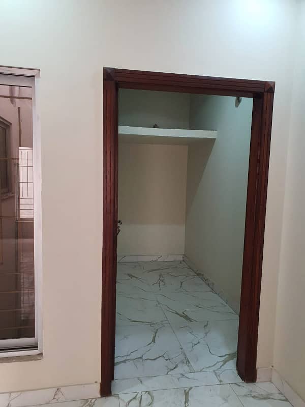 10Marla Brand New House Available For Rent in Rafi Block Bahria Town Lahore 12