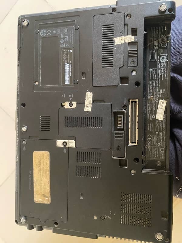 HP EliteBook 8440p hard drive nhi hai. exchange possible iPhone 6s 0