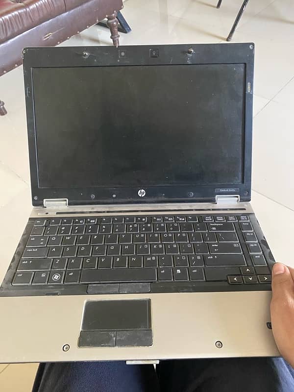 HP EliteBook 8440p hard drive nhi hai. exchange possible iPhone 6s 2