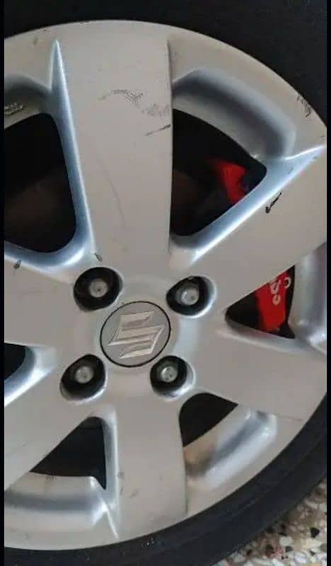 Swift 2011 genuine alloys 1