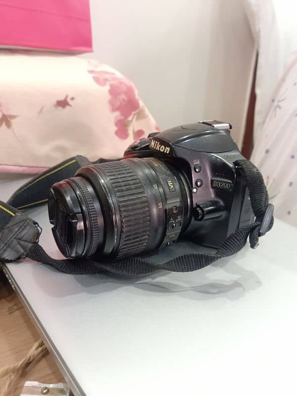 Nikon D3200 0