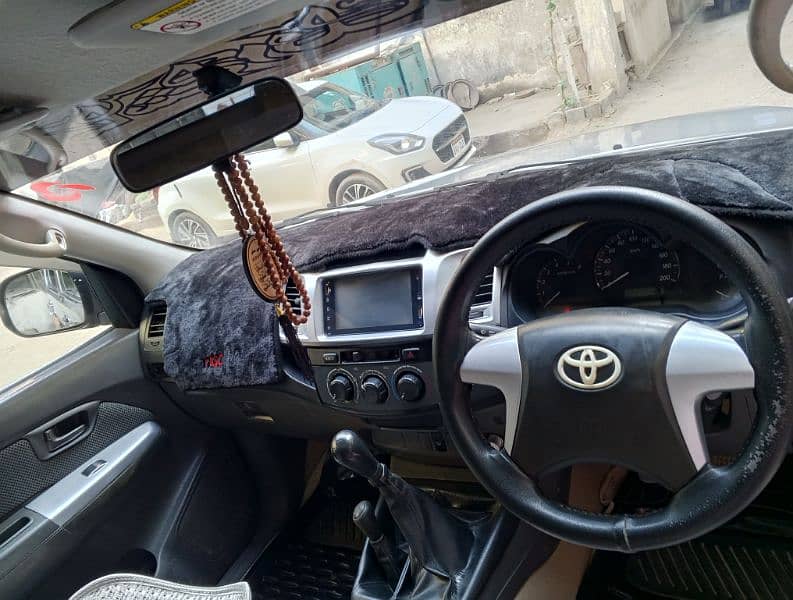 Toyota Hilux 2012 exchange possible 3