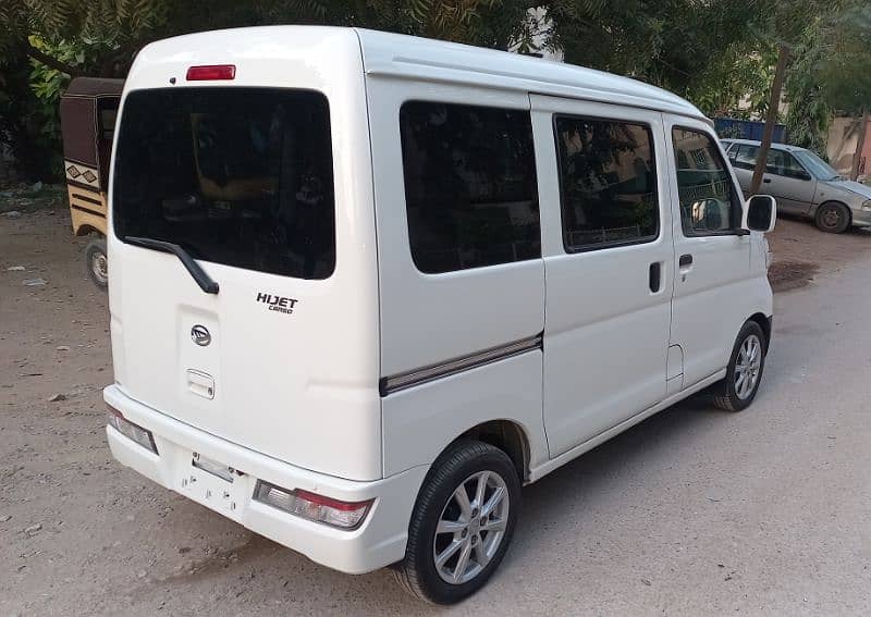 Daihatsu Hijet 2019 3