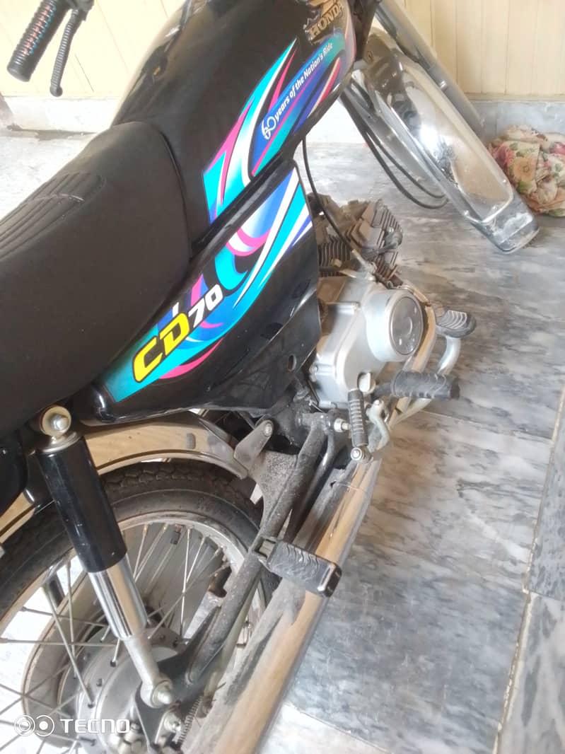 CD 70 excellent condition home used bike 0