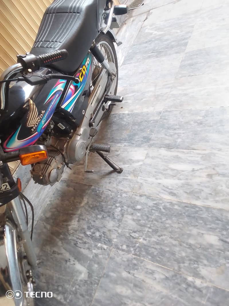 CD 70 excellent condition home used bike 3