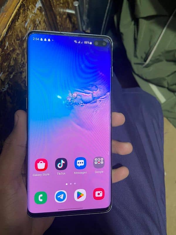 Samsung s 10 plus 8/128 1