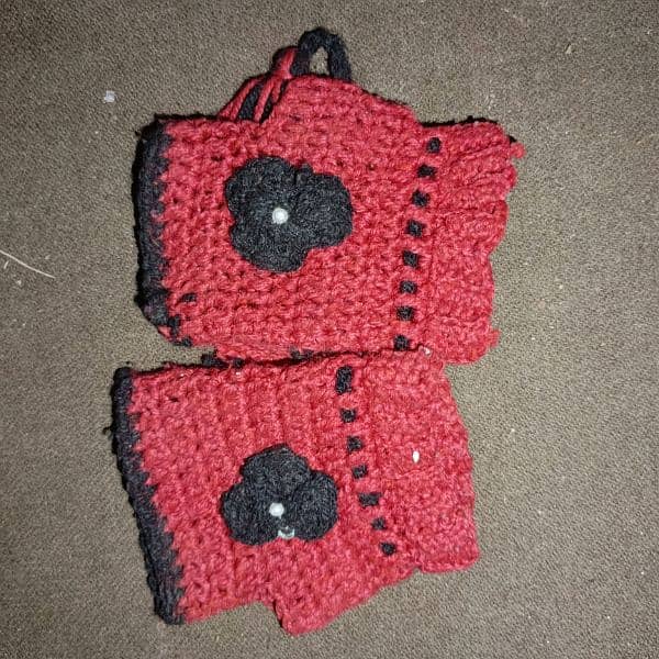 babies short gloves 1