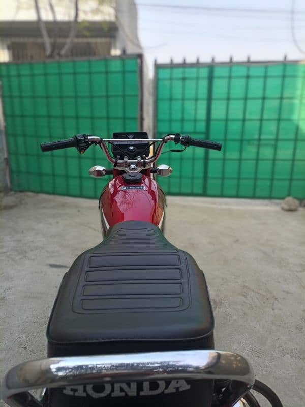 honda 125 for sale first owner 10/10  condition 5