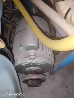 Air compressor