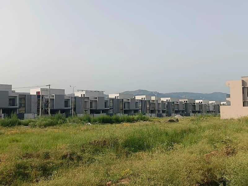 30x60 Beautiful Plot For Sale In D17 Islamabad 3