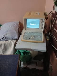 ultrasound machine with trolly