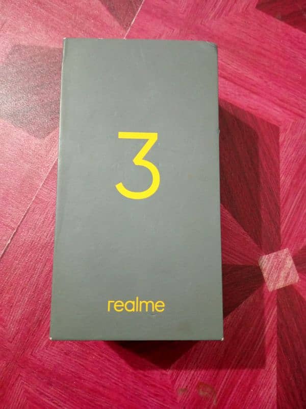 Realme 3 New condition with box 4gb 64 gb 2