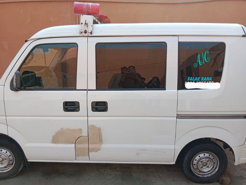 Ambulance Suzuki Every 12/2016 660cc urgent sale required 3