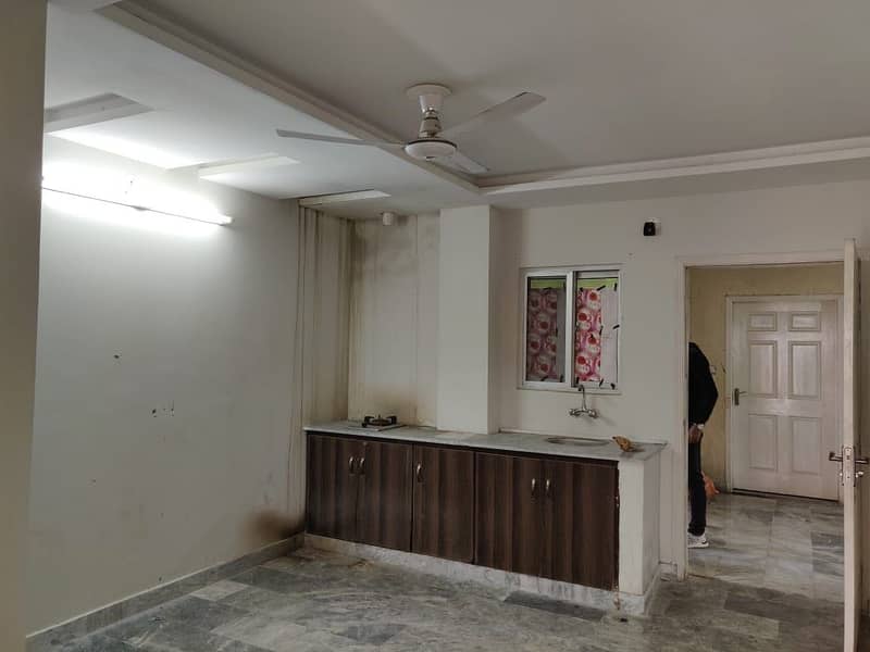 1 Bed Flat For Sale In D-17/2 Islamabad 1