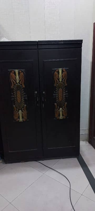 New Safe Almari Duoble Door Urgently sale 0