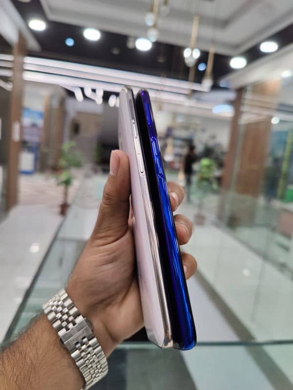 OPPO Reno z 8gb 256gb rom 10/10 03255566068 4