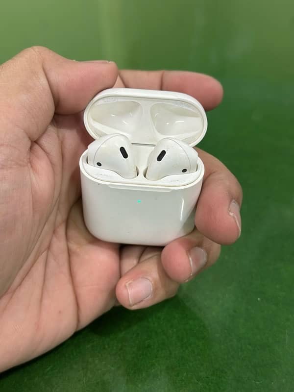 Apple Airpods 2 wireless 2