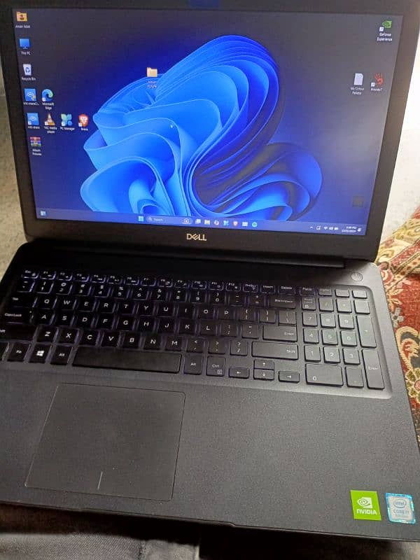 Dell Latitude 3500 (i7) 0