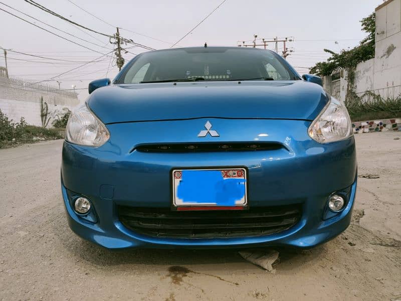 Mitsubishi Mirage 2012 1