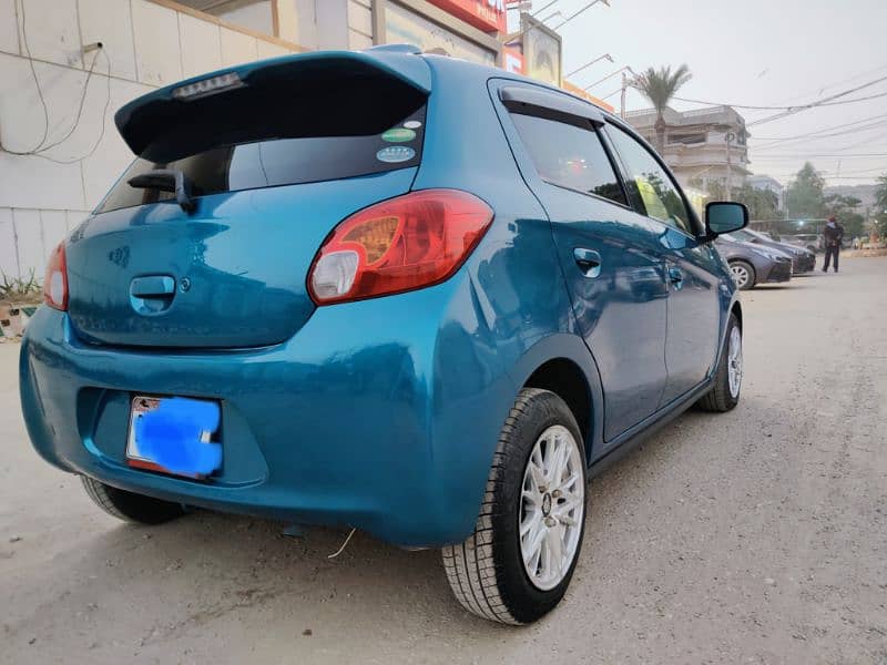 Mitsubishi Mirage 2012 5