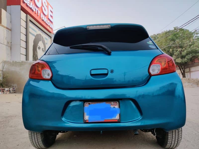 Mitsubishi Mirage 2012 6