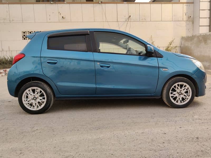 Mitsubishi Mirage 2012 8