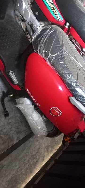 Metro electric scooty(M6) 1