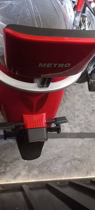 Metro electric scooty(M6) 2