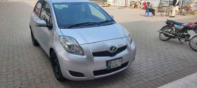 Toyota Vitz 2010 0