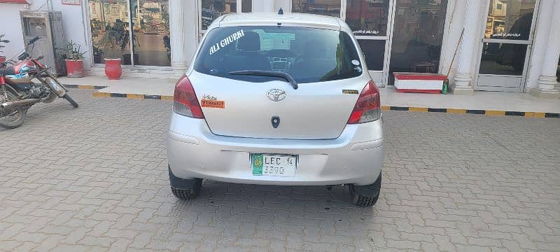 Toyota Vitz 2010 2