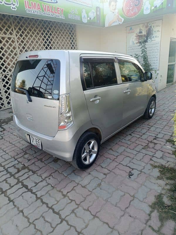 Suzuki Wagon R 2011 9